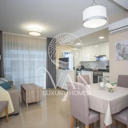 Casa Aurora Ivan Luxury Homes 3ªplta Norte 1ªlinea Oropesa del Mar